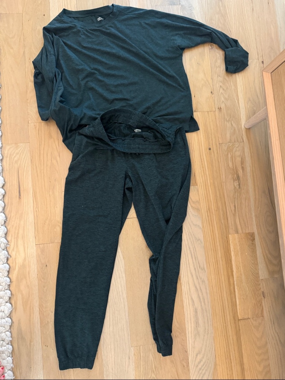 Girlfriend Collective Green Lounge Set (S/M)